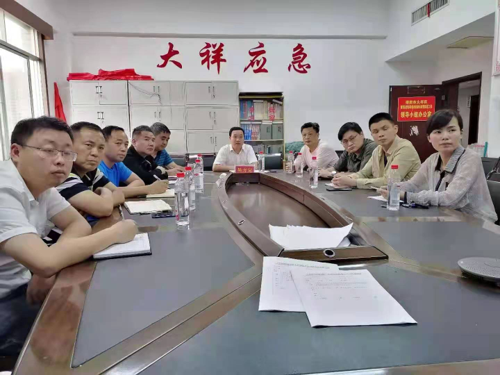 暴雨来袭——大祥区干部群众奋战防汛抢险一线，全力做好防汛抗灾工作(图2)